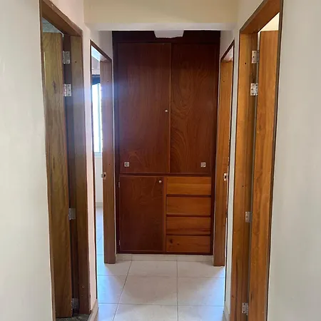 Holiday home Chambre Serenite Avec Salle De Bain Privee Proche De L'aeroport